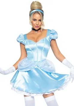 Assepoester Trekt De Stoute Jurk Aan Vrouw